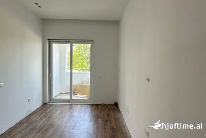 Shtepi ne shitje 2+1 ne Tirane - 128,000 Euro