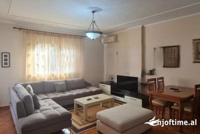 Shtepi me qera 2+1 ne Tirane - 600 Euro