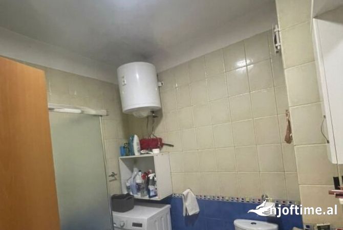 Shtepi ne shitje 1+1 ne Tirane - 157,000 Euro