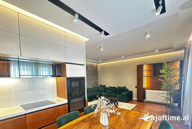 Shtepi ne shitje 3+1 ne Tirane - 360,000 Euro