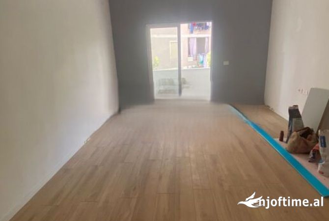 Shtepi ne shitje 1+1 ne Tirane - 71,000 Euro