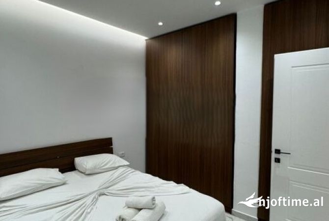 Shtepi me qera 1+1 ne Tirane - 450 Euro