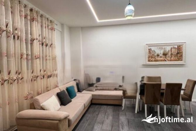 Shtepi me qera 1+1 ne Tirane - 480 Euro
