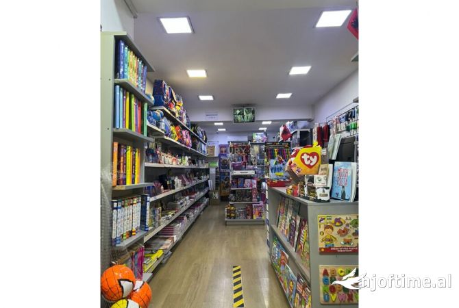 Ambient biznesi ne shitje 1+1 ne Tirane - 18,000 Euro