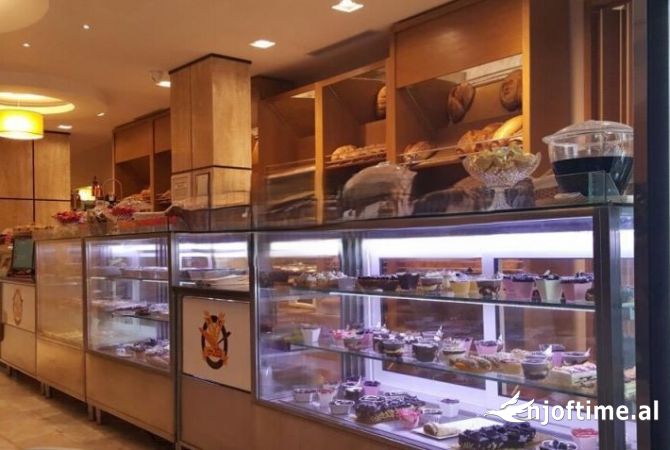 Ambient biznesi me qera 1+1 ne Tirane - 1,500 Euro