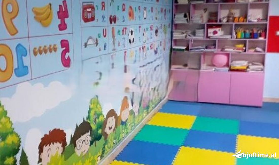 Jepet me qira BIZNES ,KOPESHT NE YZBERISHT!1,500 Euro /Muaj