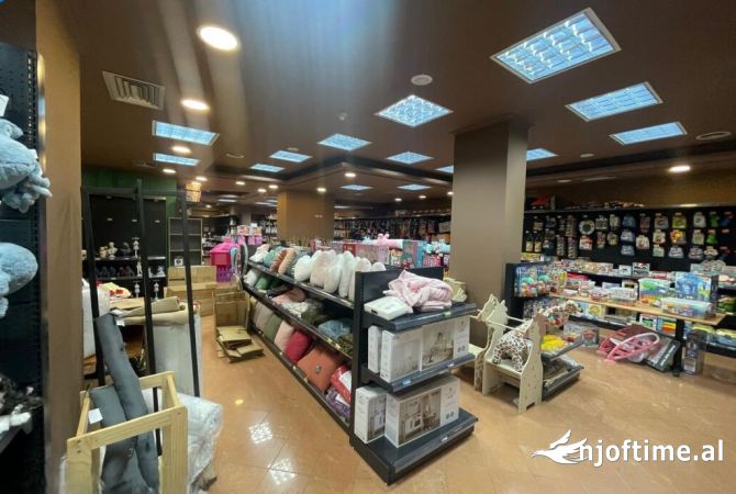 Ambient biznesi me qera 1+1 ne Tirane - 3,000 Euro