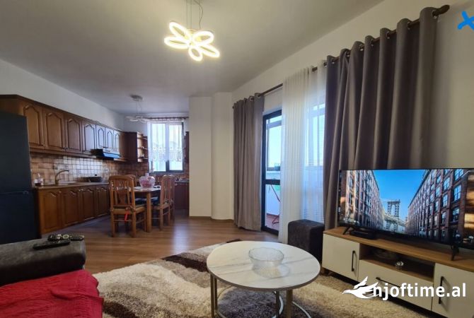 Shtepi me qera 1+1 ne Tirane - 620 Euro