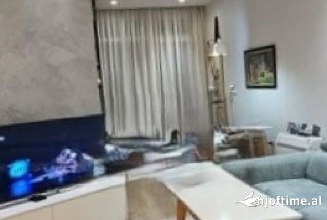 Shtepi me qera 1+1 ne Tirane - 550 Euro