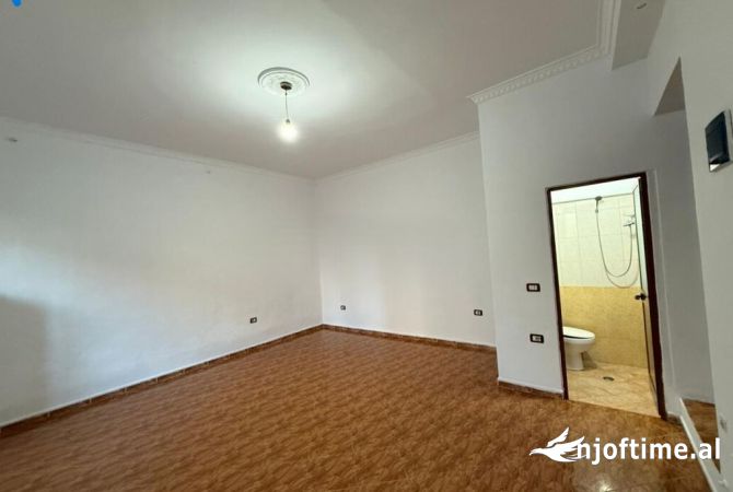 Shtepi ne shitje Garsoniere ne Tirane - 105,000 Euro