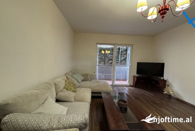 Shtepi me qera 1+1 ne Tirane - 500 Euro