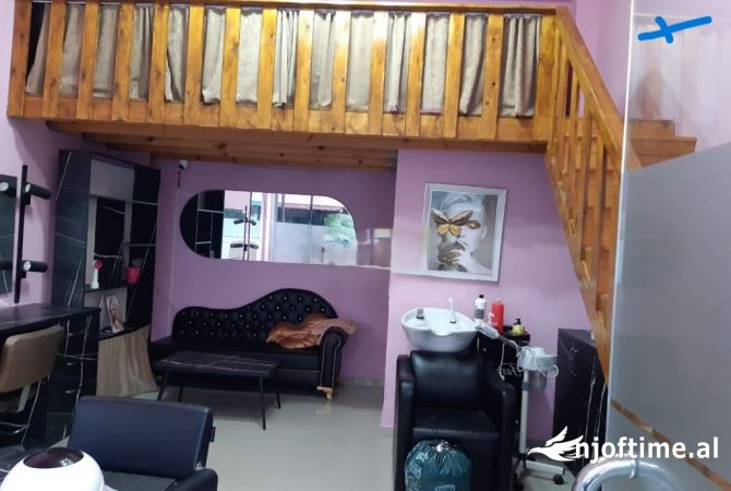 Ambient biznesi me qera 1+1 ne Tirane - 300 Euro