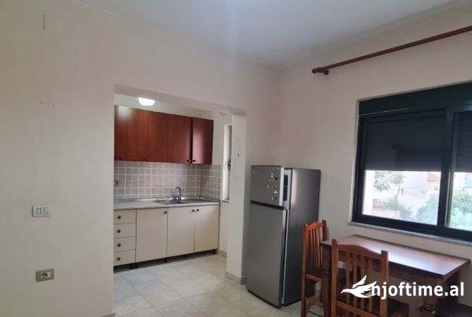 Shtepi ne shitje 1+1 ne Tirane - 110,000 Euro