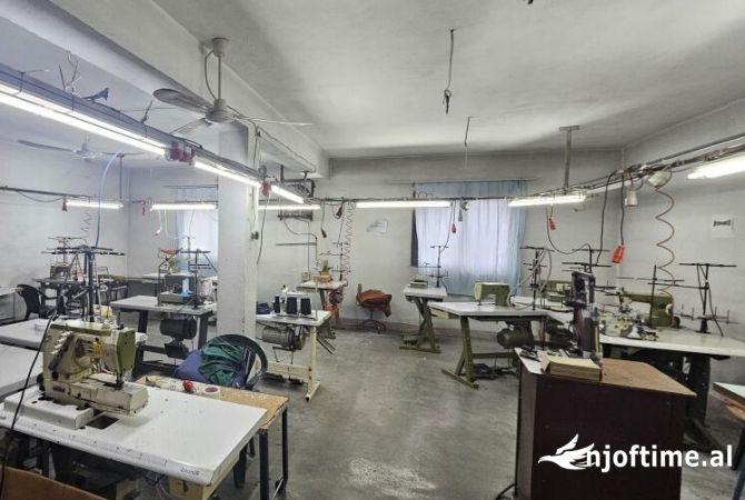 Ambient biznesi me qera 1+1 ne Tirane - 2,000 Euro