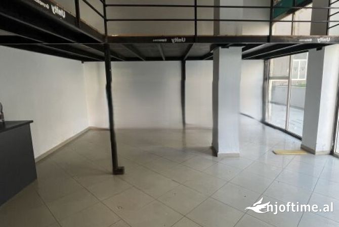 Ambient biznesi me qera 1+1 ne Tirane - 1,000 Euro
