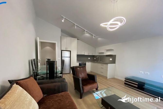 Shtepi me qera 1+1 ne Tirane - 500 Euro