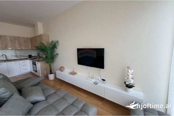 Shtepi ne shitje 1+1 ne Tirane - 140,000 Euro