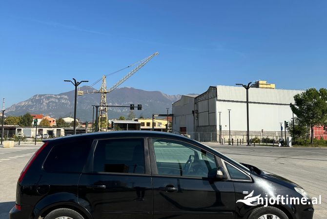Auto in Vendita  a Tirana - 2,800 Euro