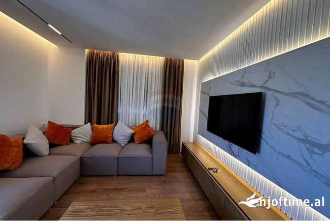 Shtepi me qera Apartament ne Tirane, 2+1, Mobilimi E mobiluar, Pagesa 1,300  Euro.