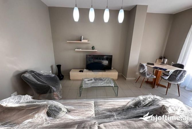 Shtepi me qera 1+1 ne Tirane - 800 Euro