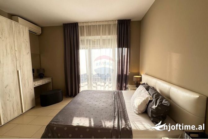 Shtepi me qera Apartament ne Tirane, 1+1, Mobilimi E mobiluar, Pagesa 800  Euro.