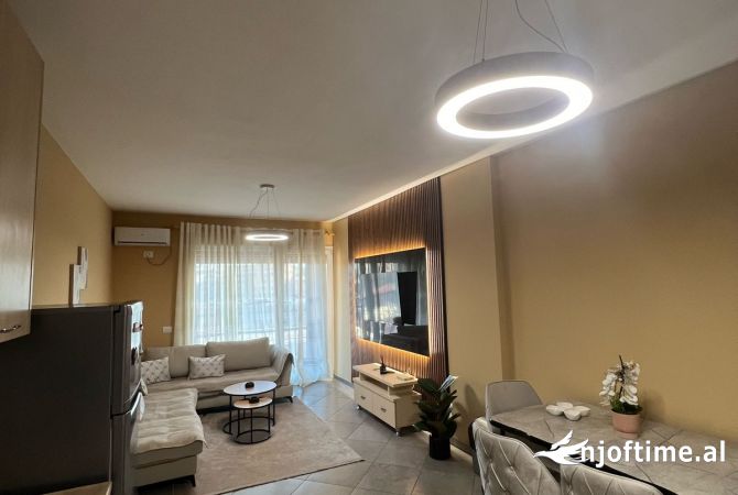 Shtepi me qera 1+1 ne Tirane - 600 Euro