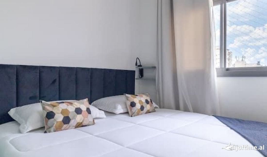 Shtepi me qera Apartament ne Tirane, 1+1, Mobilimi E mobiluar, Pagesa 550  Euro.