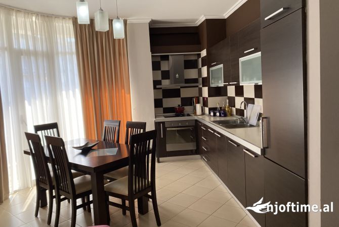 Shtepi ne shitje 3+1 ne Tirane - 159,000 Euro