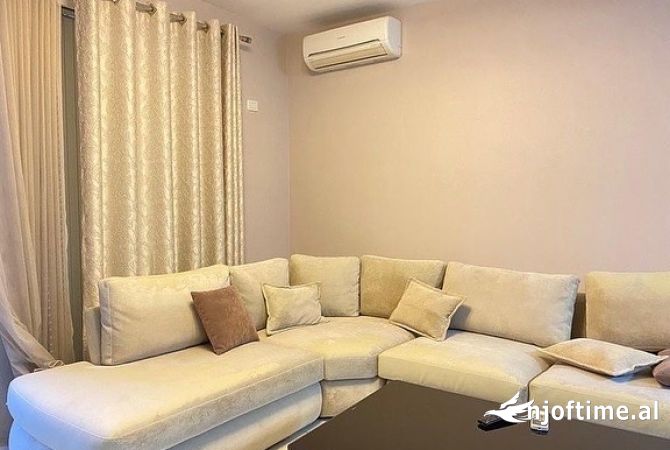 Shtepi ne shitje 2+1 ne Tirane - 250,000 Euro