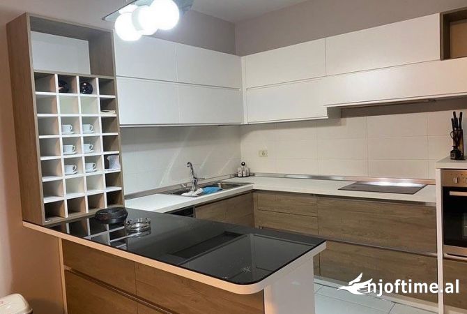Shtepi ne shitje 2+1 ne Tirane - 250,000 Euro