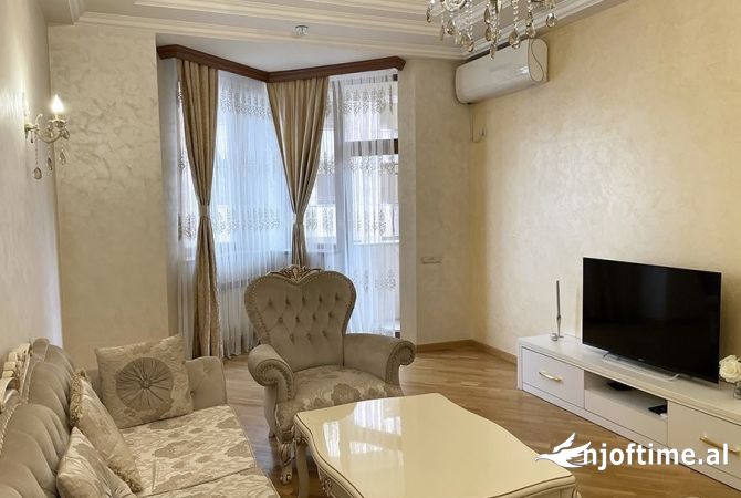 Shtepi me qera 2+1 ne Tirane - 600 Euro