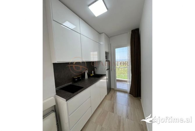 Shtepi ne shitje Apartament ne Kavaje, 1+1, Mobilimi E mobiluar, Pagesa 88,000  Euro.