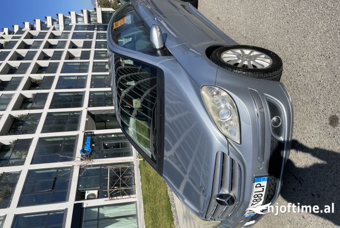 Makina ne shitje ne Tirane - 3,500 Euro