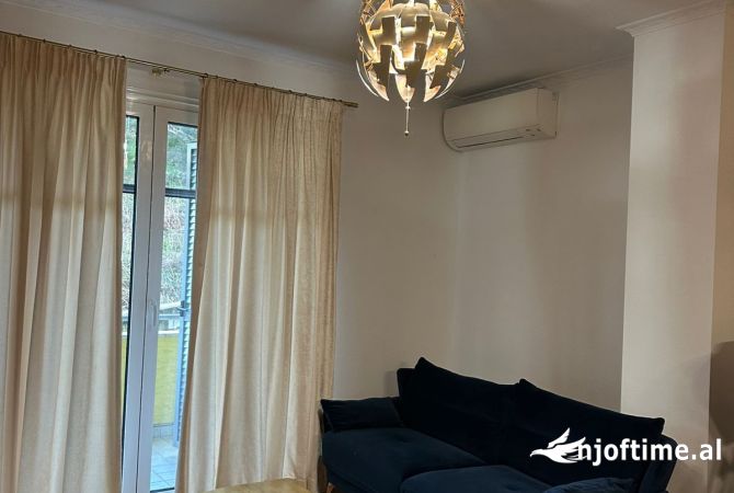 Shtepi me qera 2+1 ne Tirane - 600 Euro