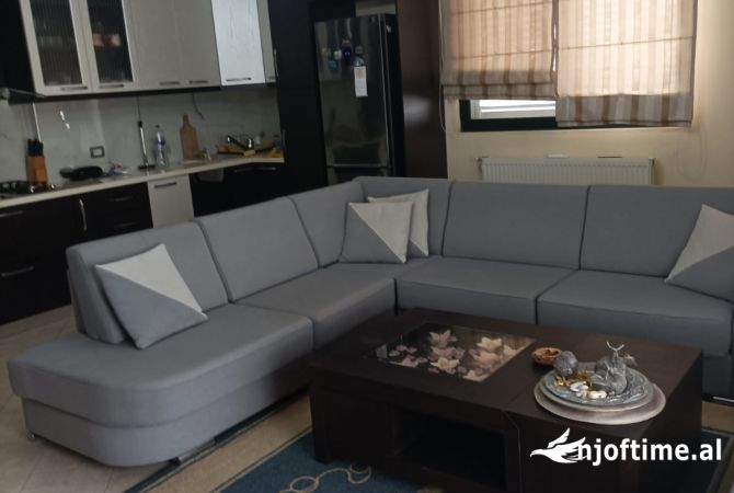 Shtepi me qera 3+1 ne Tirane - 50,000 Leke