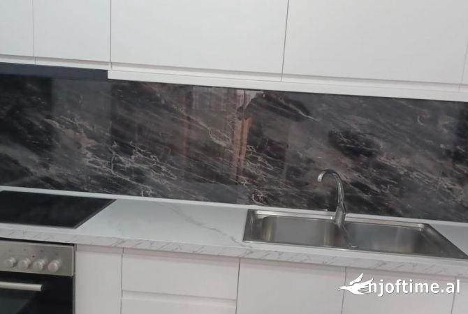 Shtepi me qera 1+1 ne Tirane - 550 Euro
