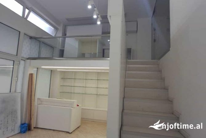 Ambient biznesi me qera 1+1 ne Tirane - 400 Euro