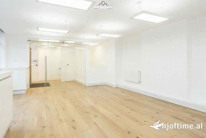 Ambient biznesi me qera 3+1 ne Tirane - 1,000 Euro