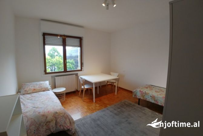 Shtepi me qera 1+1 ne Tirane - 450 Euro