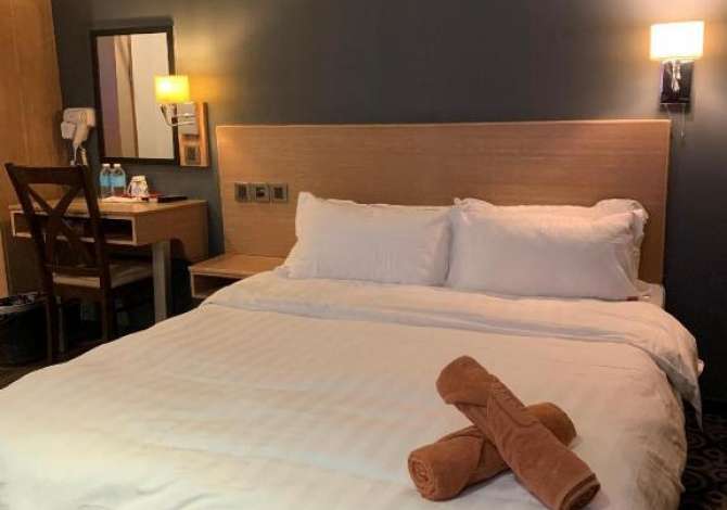 Ambient biznesi me qera 5+1 ne Durres - 15,000 Euro