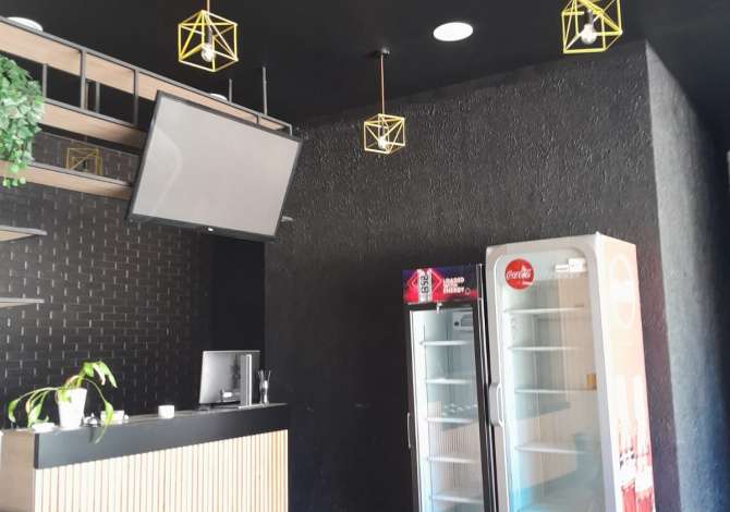 Ambient biznesi me qera 1+1 ne Tirane - 1,200 Euro