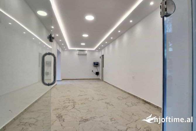 Ambient biznesi ne shitje 1+1 ne Tirane - 454,000 Euro
