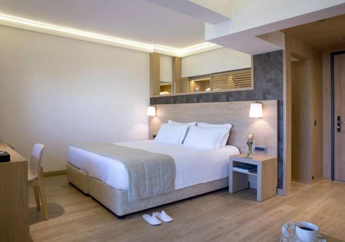 Ambient biznesi me qera 5+1 ne Durres - 30,000 Euro