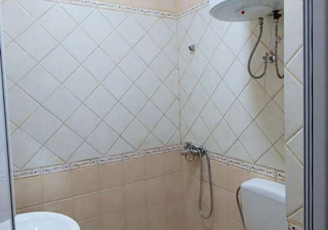 Shtepi me qera Apartament ne Tirane, 1+1, Mobilimi E mobiluar, Pagesa 500  Euro.