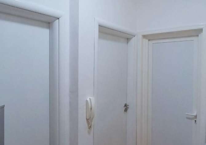 Shtepi me qera Apartament ne Tirane, 1+1, Mobilimi E mobiluar, Pagesa 500  Euro.