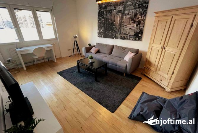 Shtepi me qera 1+1 ne Tirane - 450 Euro