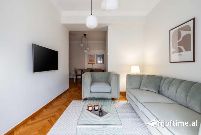 Shtepi me qera 1+1 ne Tirane - 450 Euro