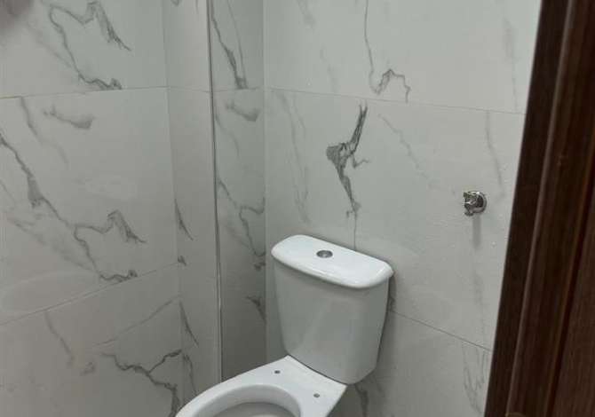 Dyqan Me Qera Prane Rruges Se Elbasanit (ID BD21571) Tirane