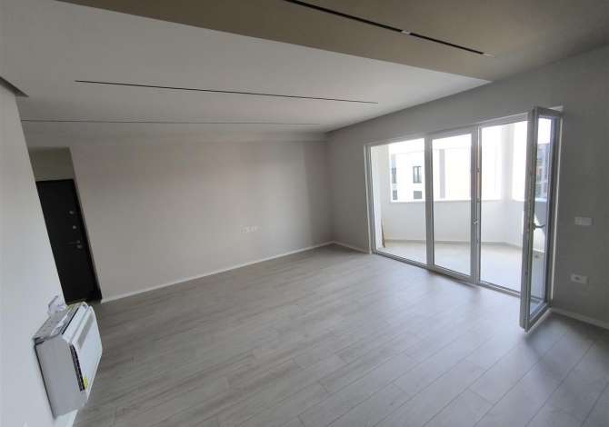 Ambient biznesi me qera 3+1 ne Tirane - 450 Euro
