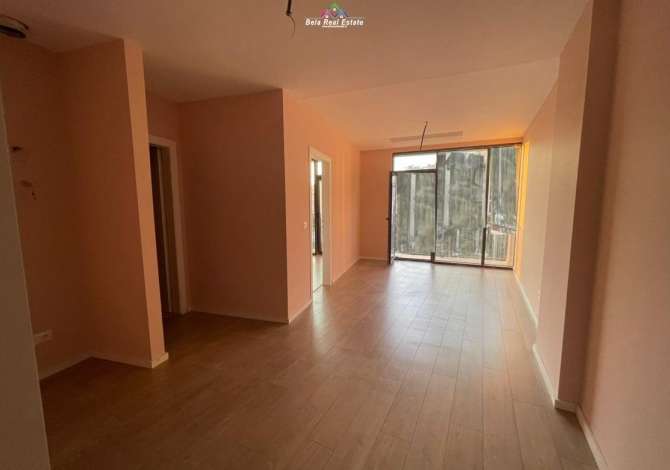 Ambient biznesi me qera 3+1 ne Tirane - 1,000 Euro